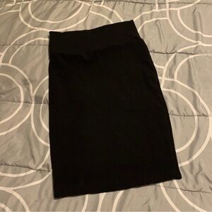 Rainbow Black Body Fitting Polyester Skirt Size XL